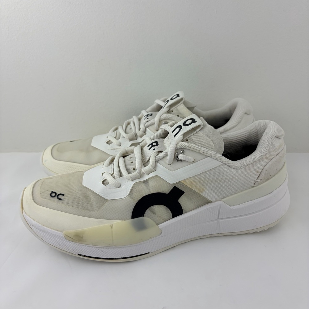 On The Roger Pro 2 Men's 9 White Tennis Pickleball Shoes Federer 3ME1030